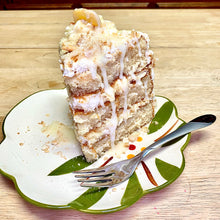 Load image into Gallery viewer, Banana Pudding Cake-FOR THANKSGIVING DAY